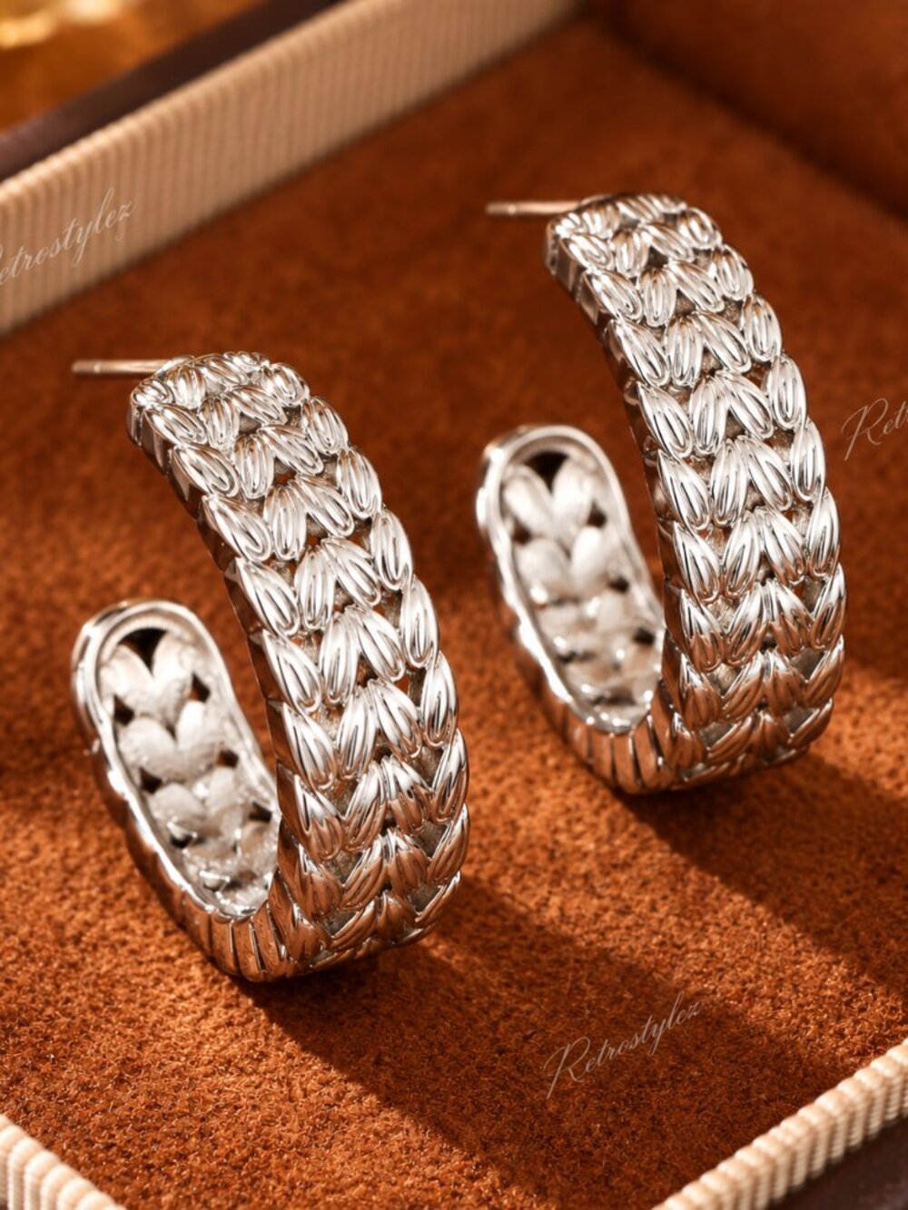 14K White Gold Womens 1" Small Curved Semi Hoop Earrings New 14 K Silves Jewelry